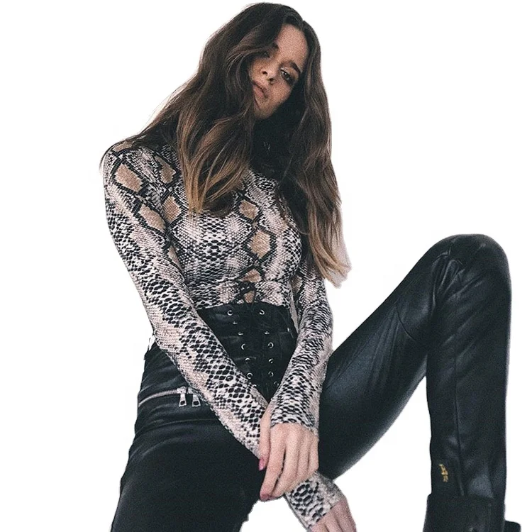 2021 New Snake Print Stand Neck Long Sleeve Casual Jumpsuits Shirt Women Fashion Sexy Hot Bodycon Romper Top
2021 New Snake Print Stand Neck Long Sleeve Casual Jumpsuits Shirt Women Fashion Sexy Hot Bodycon Romper Top