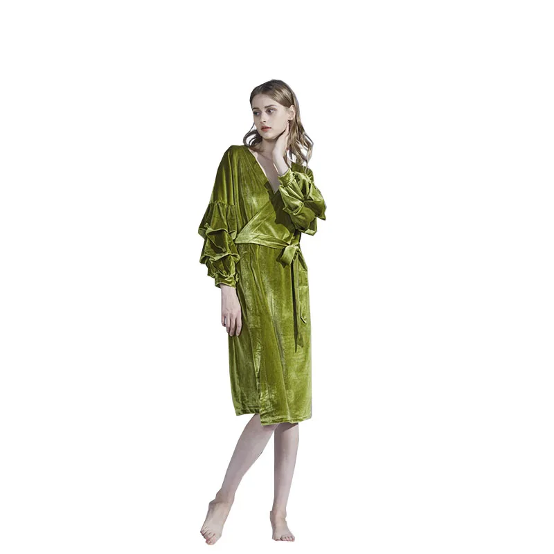 Spring New 2020 gold Velvet Dress Women's Knee Length Women Clothing Clothes Long Sleeve Soft Fabric Flared Sleeve skirt, Green
Spring New 2020 gold Velvet Dress Women's Knee Length Women Clothing Clothes Long Sleeve Soft Fabric Flared Sleeve skirt, Green