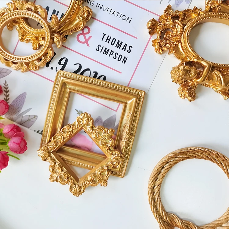 Drop Shipping Retro Copper Color Resin Mini Photo Frame Home Decor Jewelry Positioning Frame props photography
Drop Shipping Retro Copper Color Resin Mini Photo Frame Home Decor Jewelry Positioning Frame props photography