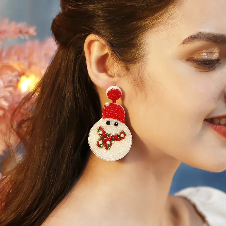 Handmade Cartoon Snowman Beaded Earring Cute Seed Beads Woven Snowman Christmas Earrings For Women
Handmade Cartoon Snowman Beaded Earring Cute Seed Beads Woven Snowman Christmas Earrings For Women