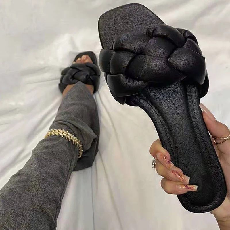2021 New Woven Slippers Women Slip On Slides Fashion Square Toe Leather Flat Sandals Female Outdoor Casual Slippers Flip Flops
2021 New Woven Slippers Women Slip On Slides Fashion Square Toe Leather Flat Sandals Female Outdoor Casual Slippers Flip Flops