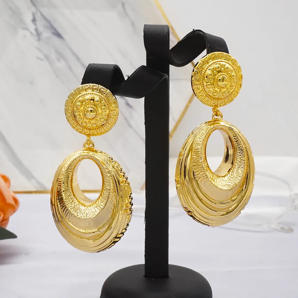 fashion designer hoop earrings 2021 earrings women Brazilian earrings zircon Z517, As picture
fashion designer hoop earrings 2021 earrings women Brazilian earrings zircon Z517, As picture