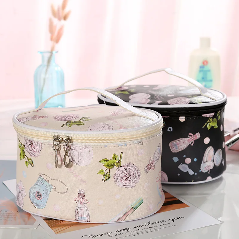 Cheap bulk wholesale PU leather small mirror inside custom logo brush cosmetic bags cases organizer, 2 colors can choose
Cheap bulk wholesale PU leather small mirror inside custom logo brush cosmetic bags cases organizer, 2 colors can choose