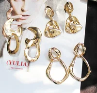 vintage high quality personalized women female gold earrings gold metal alloy creative earrings
vintage high quality personalized women female gold earrings gold metal alloy creative earrings