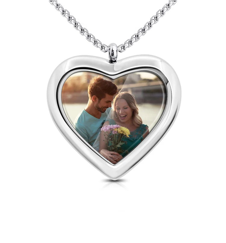 European And American Fashion Titanium Steel Heart Shaped Memory Locket Pendant Necklace, Silver
European And American Fashion Titanium Steel Heart Shaped Memory Locket Pendant Necklace, Silver