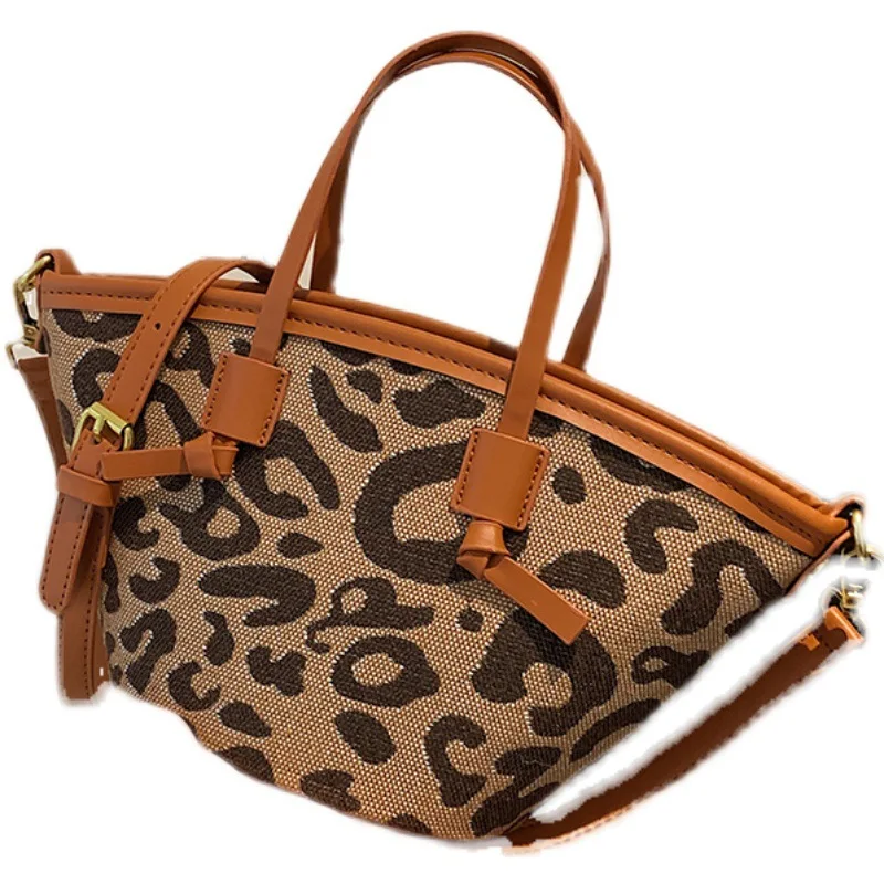 This year's popular bag 2021 new women's Messenger Bag portable bucket bag in autumn and winter, Customizable
This year's popular bag 2021 new women's Messenger Bag portable bucket bag in autumn and winter, Customizable