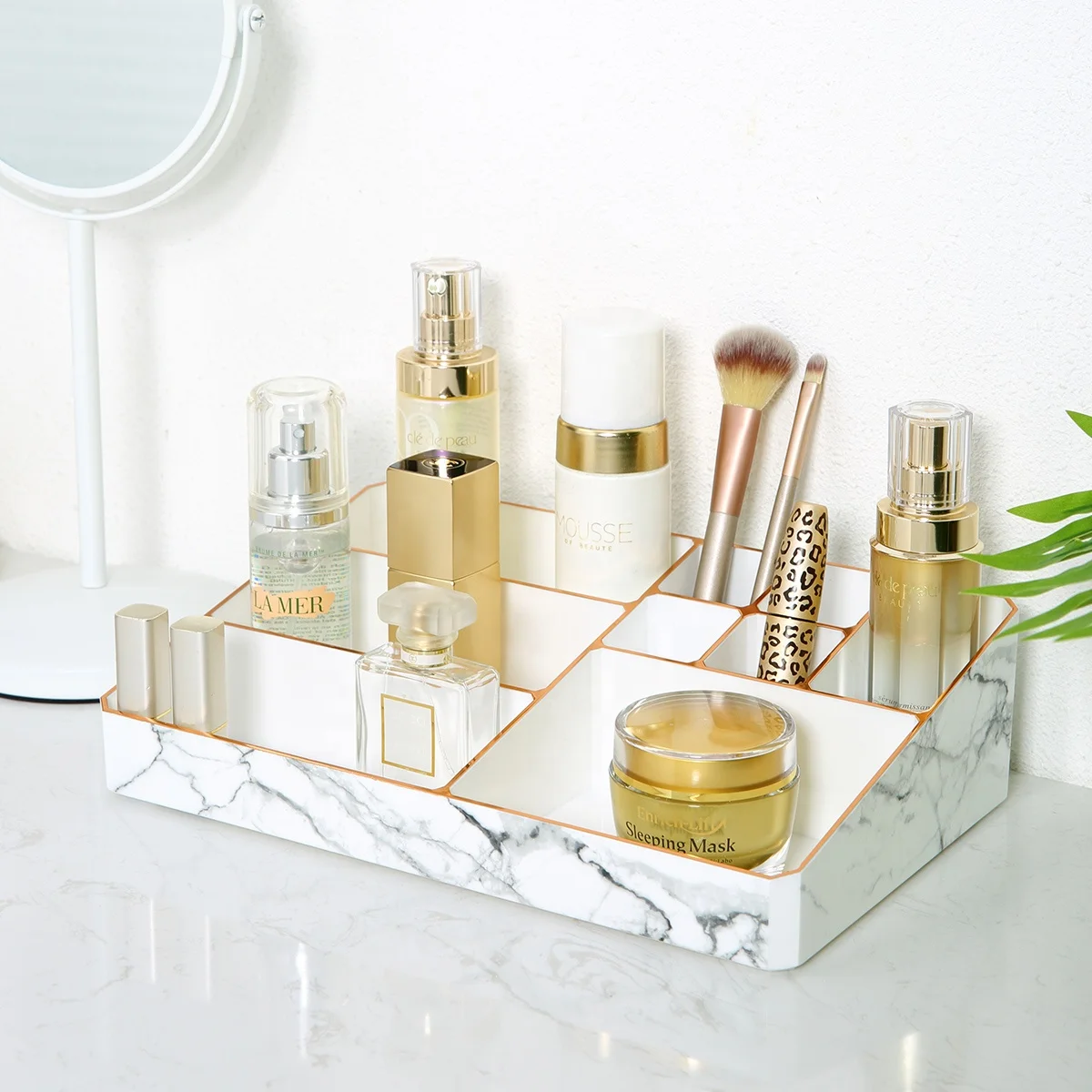 Hot sale popular desktop plastic rose gold make up organizer with marble pattern, White w/ marble printing and rose golden trim
Hot sale popular desktop plastic rose gold make up organizer with marble pattern, White w/ marble printing and rose golden trim