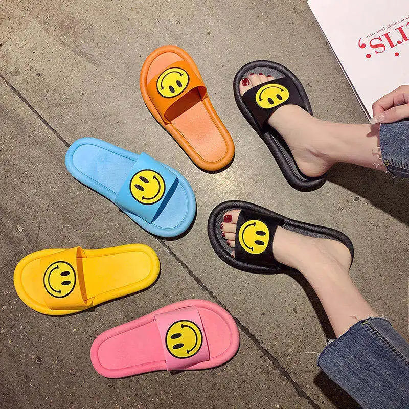 2020 new summer smiling face non-slip children sandals indoor slipper cartoon parents-children slippers women slippers wholesale
2020 new summer smiling face non-slip children sandals indoor slipper cartoon parents-children slippers women slippers wholesale