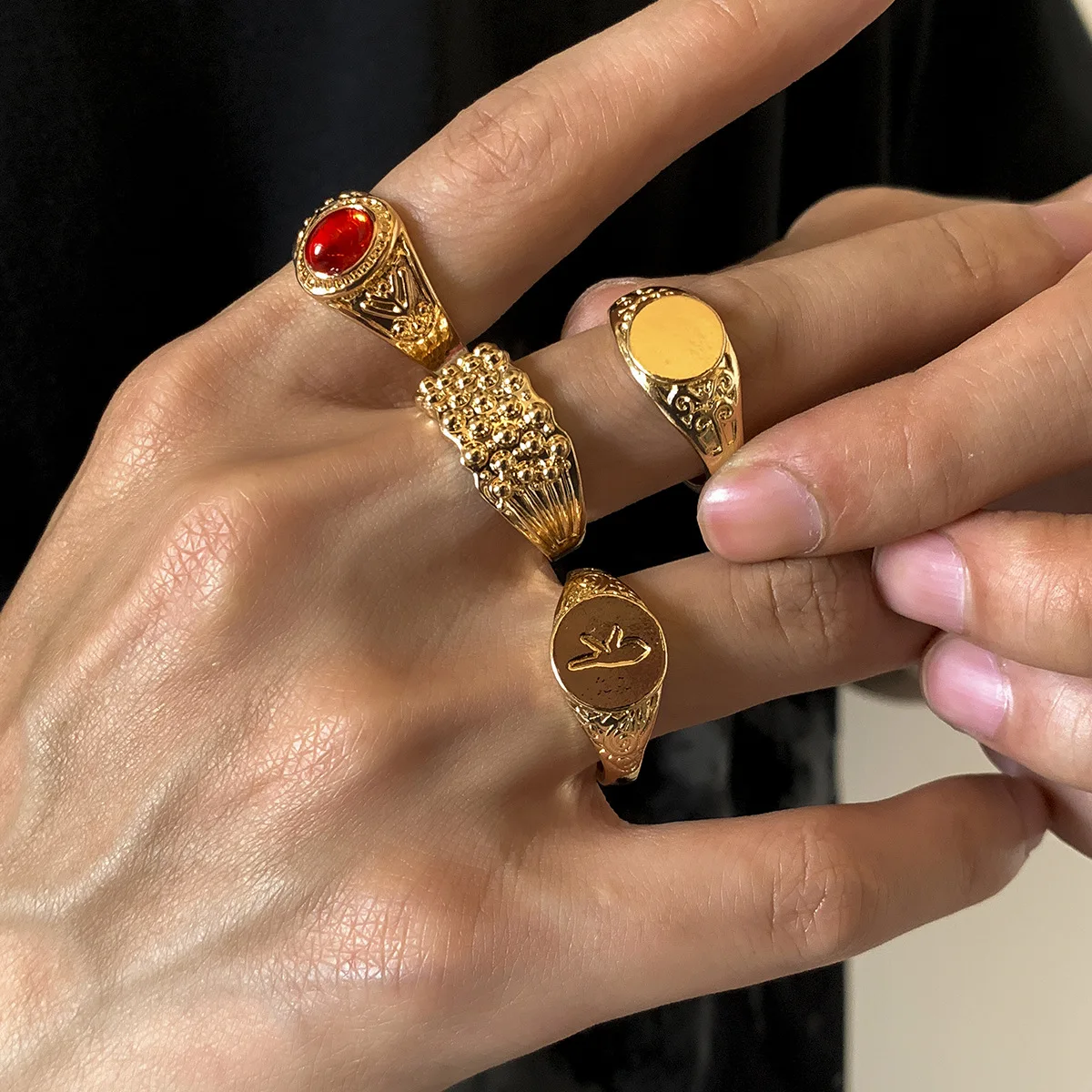 Refers to American street hip-hop trendy metal men's rings with a minimalist design feel sets of rings
Refers to American street hip-hop trendy metal men's rings with a minimalist design feel sets of rings