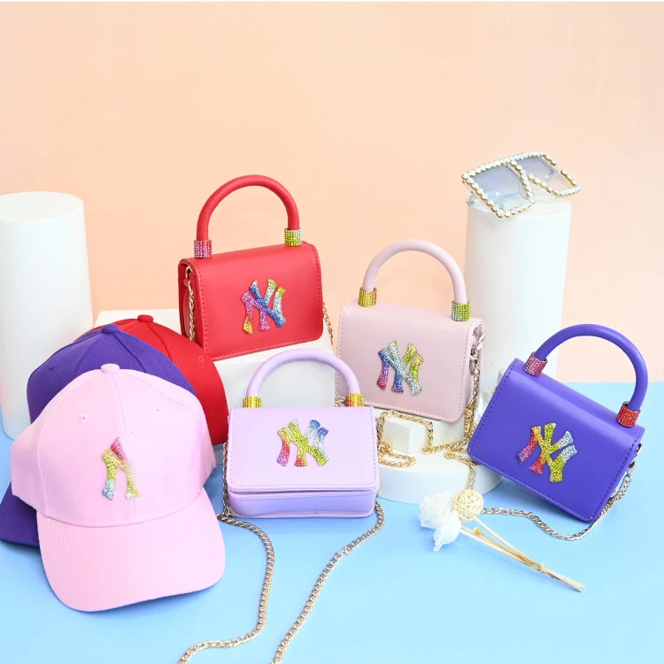 Popular Women bag small square bag diamond purses crossbody handbags 2 piece purses set luxury handbags for women chain bags, 13 colors
Popular Women bag small square bag diamond purses crossbody handbags 2 piece purses set luxury handbags for women chain bags, 13 colors