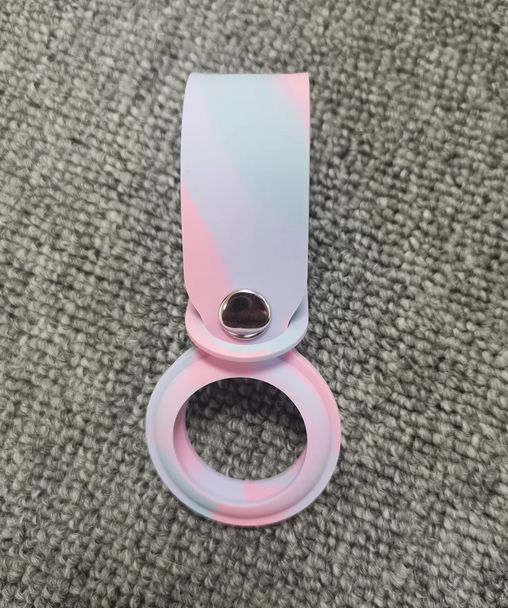 Camouflage/Rainbow Track, Animal Pet Dog Bag Silicon Loop Box Strap Protective Cover Cute Keychain Holder for airtag, Multi-color optional or customized
Camouflage/Rainbow Track, Animal Pet Dog Bag Silicon Loop Box Strap Protective Cover Cute Keychain Holder for airtag, Multi-color optional or customized