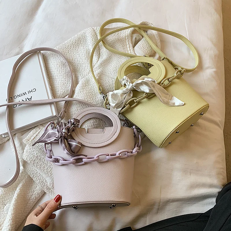 High quality PU Bow silk scarf Pleated handbag summer women fashion casual Messenger bag, 5 colors available
High quality PU Bow silk scarf Pleated handbag summer women fashion casual Messenger bag, 5 colors available