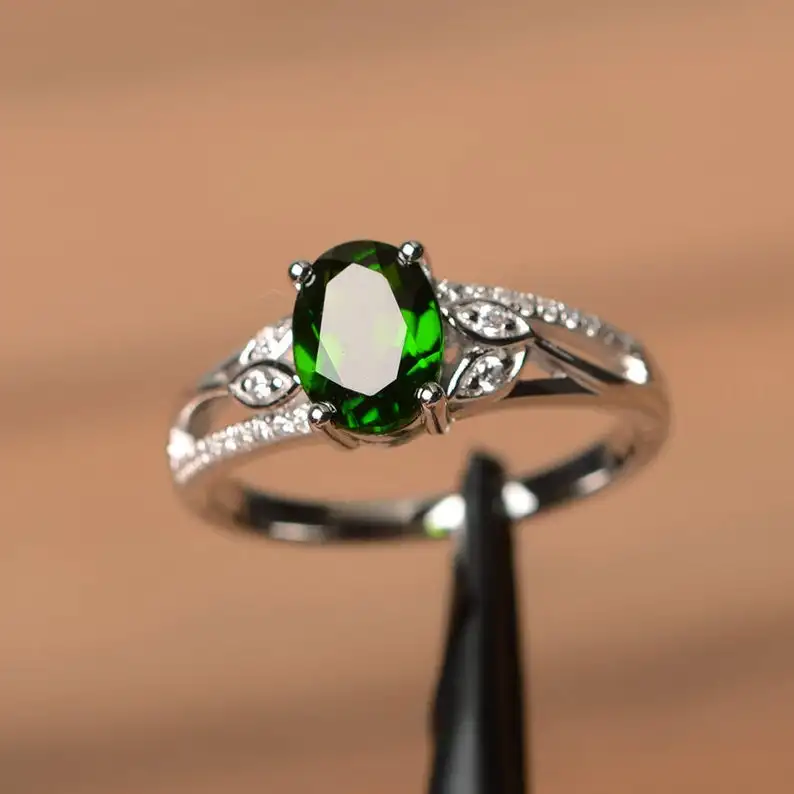CAOSHI Jewelry Luxury exquisite Gem Ring Jewelry Unique Leaf Design Ovel Natural Multicolor CZ Engagement Ring Women
CAOSHI Jewelry Luxury exquisite Gem Ring Jewelry Unique Leaf Design Ovel Natural Multicolor CZ Engagement Ring Women