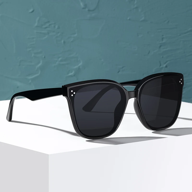 Robin eyewear 6305 wholesale tr90 classic women shades sunglasses Three points frame sun glasses 2021
Robin eyewear 6305 wholesale tr90 classic women shades sunglasses Three points frame sun glasses 2021
