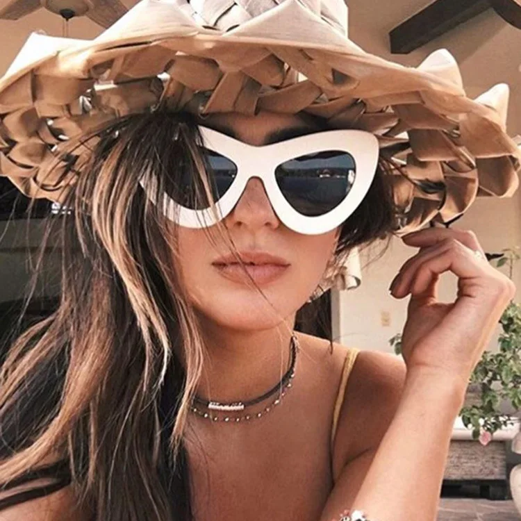 Retro cat eye plastic sunglasses leopard black fashion butterfly oversize frame sunglasses for women, As the picture shows
Retro cat eye plastic sunglasses leopard black fashion butterfly oversize frame sunglasses for women, As the picture shows