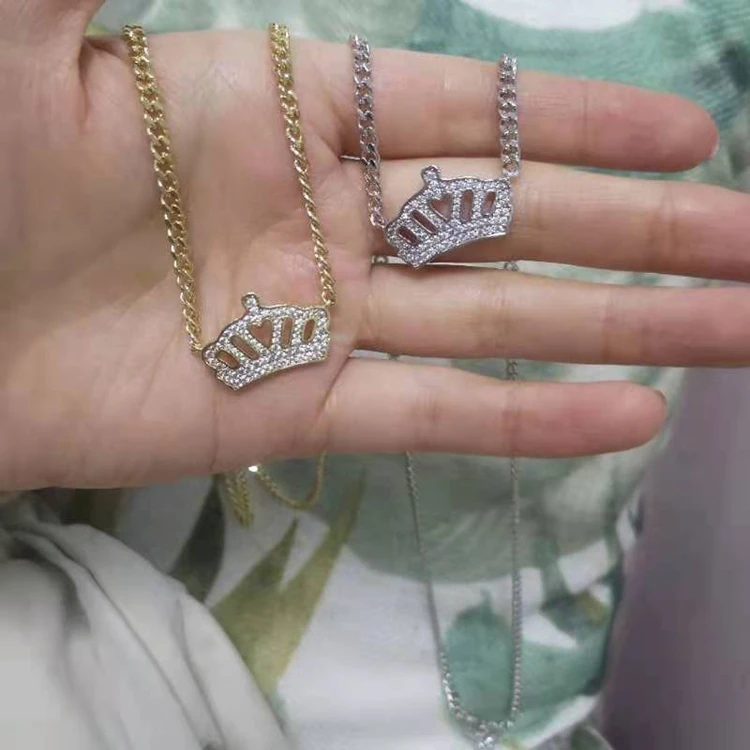 Jialin jewelry Hot Selling 18k Gold Plated Hiphop Jewelry Iced Out Diamond KING zircon Crown Charm Pendant Necklace for Sale
Jialin jewelry Hot Selling 18k Gold Plated Hiphop Jewelry Iced Out Diamond KING zircon Crown Charm Pendant Necklace for Sale