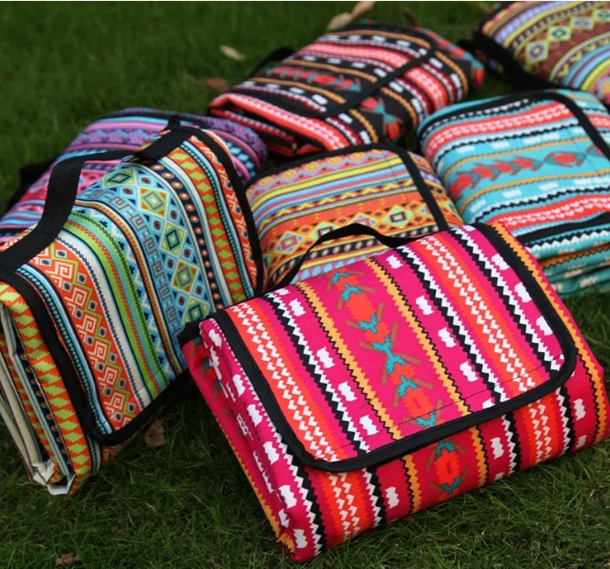 High Quality Eco-friendly Clever Carry Handbag Padded Beach Picnic Mat, Custom color
High Quality Eco-friendly Clever Carry Handbag Padded Beach Picnic Mat, Custom color
