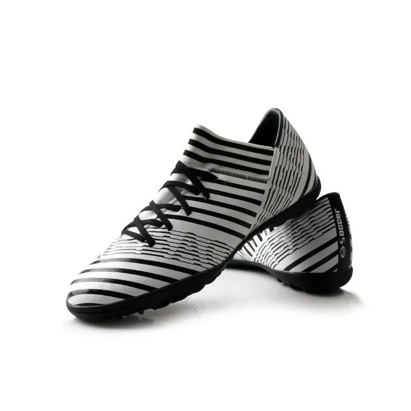 2021 new Outdoor football shoes kids football cleats soccer boots shoes sports football with factory price
2021 new Outdoor football shoes kids football cleats soccer boots shoes sports football with factory price