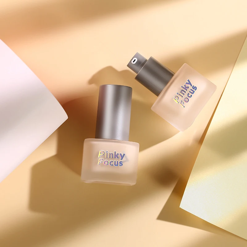 Professional Full Coverage Liquid Foundation An oil-free long-wearing to provide a velvety-smooth complexion for up to 24 hours, 2 colors
Professional Full Coverage Liquid Foundation An oil-free long-wearing to provide a velvety-smooth complexion for up to 24 hours, 2 colors