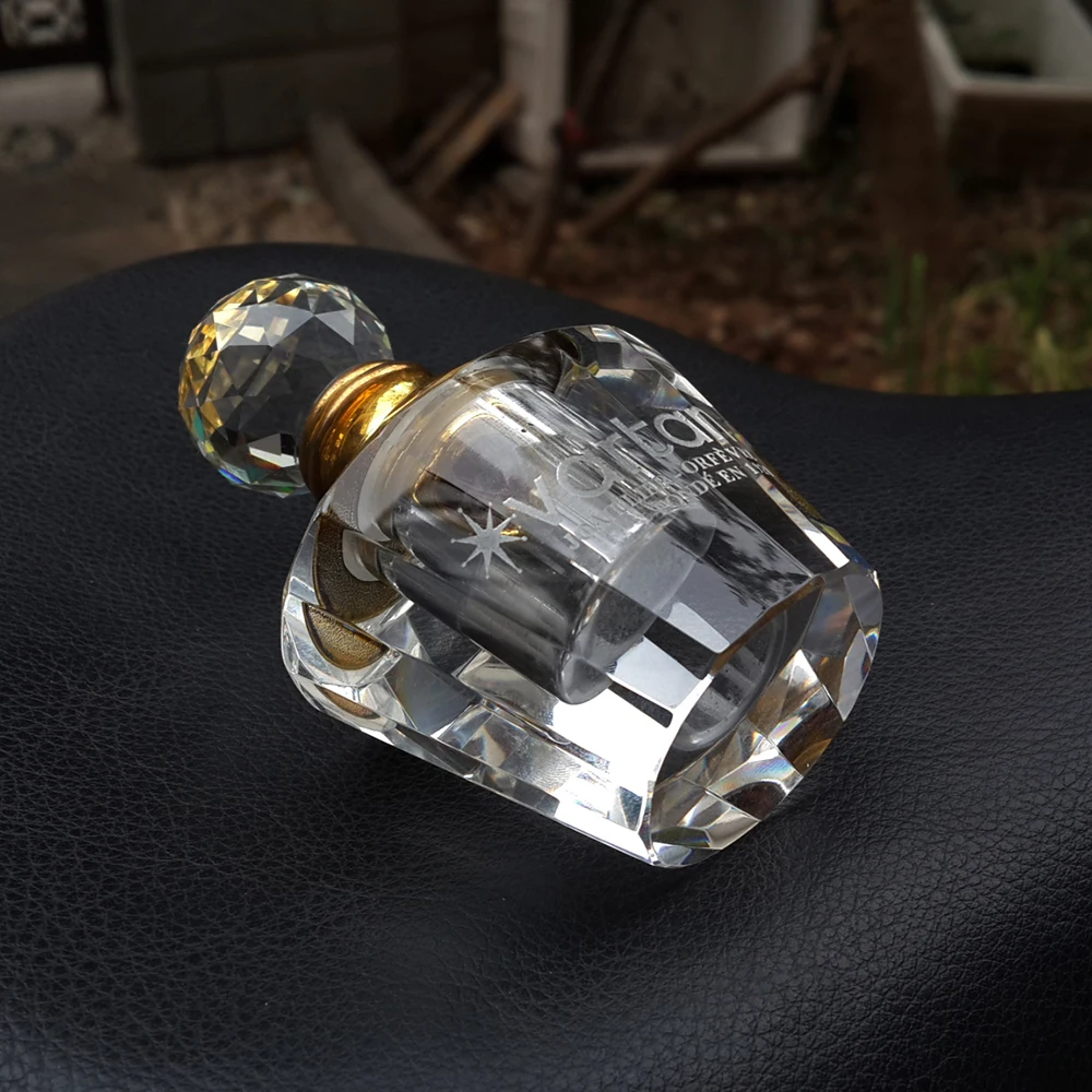 for custom made crystal essential bottle glass oil bottle for