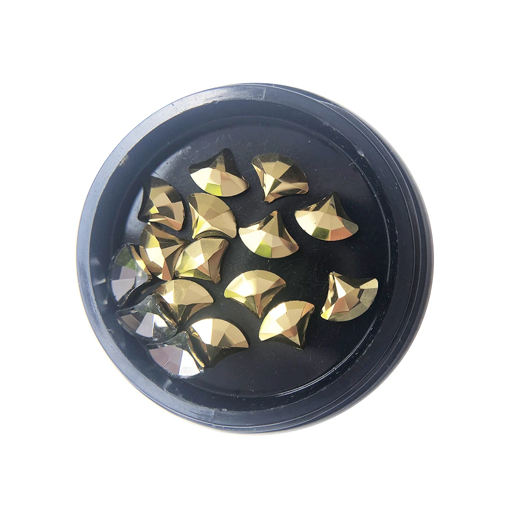 Wholesale bulk Fan shape Transparent bottom gold rhinestones for nails, Gold/other color
Wholesale bulk Fan shape Transparent bottom gold rhinestones for nails, Gold/other color