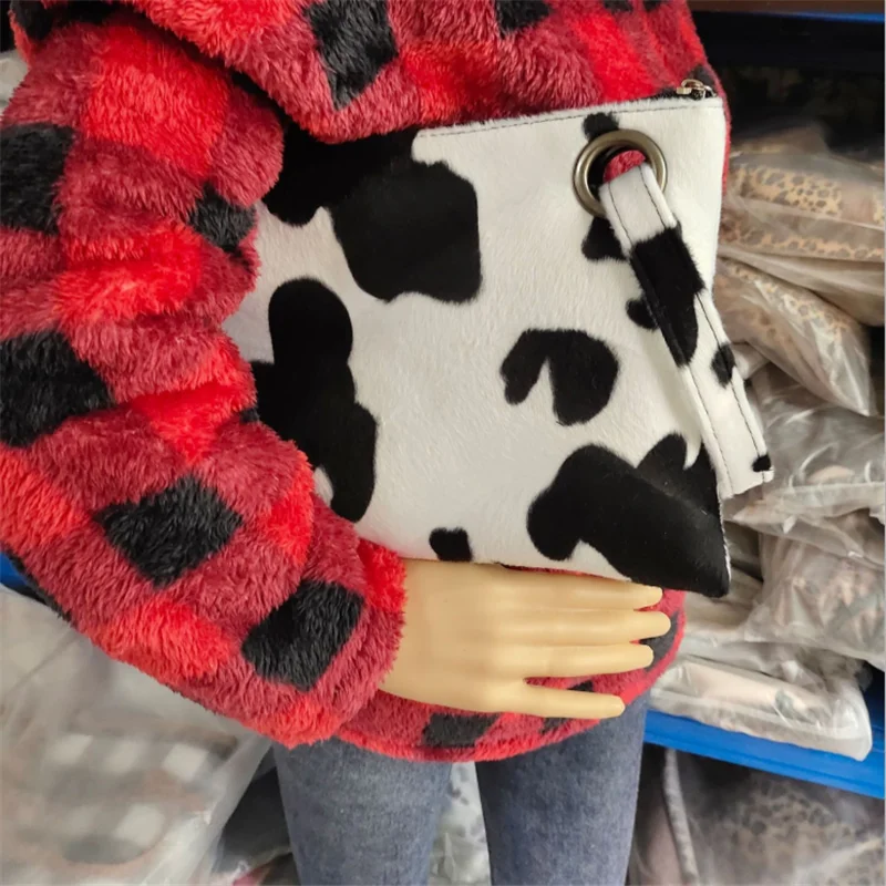 Wholesale Women Leopard Printing Women Evening Hand Clutch Bag Purse Envelope HFB1208 Wristlet Bags for girl, Black cow/brown cow/leopard
Wholesale Women Leopard Printing Women Evening Hand Clutch Bag Purse Envelope HFB1208 Wristlet Bags for girl, Black cow/brown cow/leopard