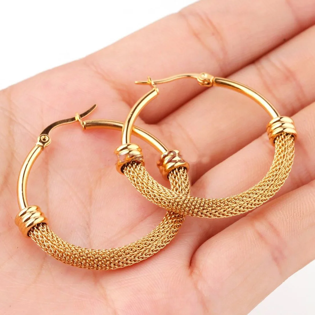 Colorful Earring Stainless Steel Statement Round Earrings For Women Hanging Dangle Earrings Drop Earing Female Jewelry
Colorful Earring Stainless Steel Statement Round Earrings For Women Hanging Dangle Earrings Drop Earing Female Jewelry