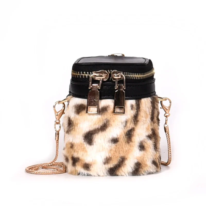 Wholesale Toddler Purse For Little Girls Mini Shoulder Three Colors Leopard Print Handbag Children Shoulder Bags, As pics
Wholesale Toddler Purse For Little Girls Mini Shoulder Three Colors Leopard Print Handbag Children Shoulder Bags, As pics