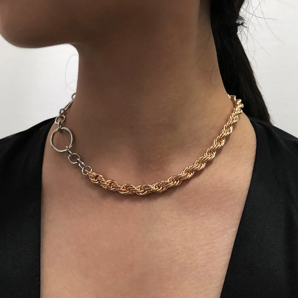 2021 Fashion Party Jewelry Punk Twist Chain Necklace Gold Silver Two Tone Circular Link Necklace
2021 Fashion Party Jewelry Punk Twist Chain Necklace Gold Silver Two Tone Circular Link Necklace