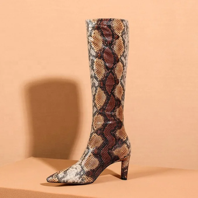 2020 Autumn Big Size 45 Snake Print Knee High Pointed Toe Chunky High Heel Women Boots Slip-on Long Booties For Girls Customized, Snake,black,red,white
2020 Autumn Big Size 45 Snake Print Knee High Pointed Toe Chunky High Heel Women Boots Slip-on Long Booties For Girls Customized, Snake,black,red,white