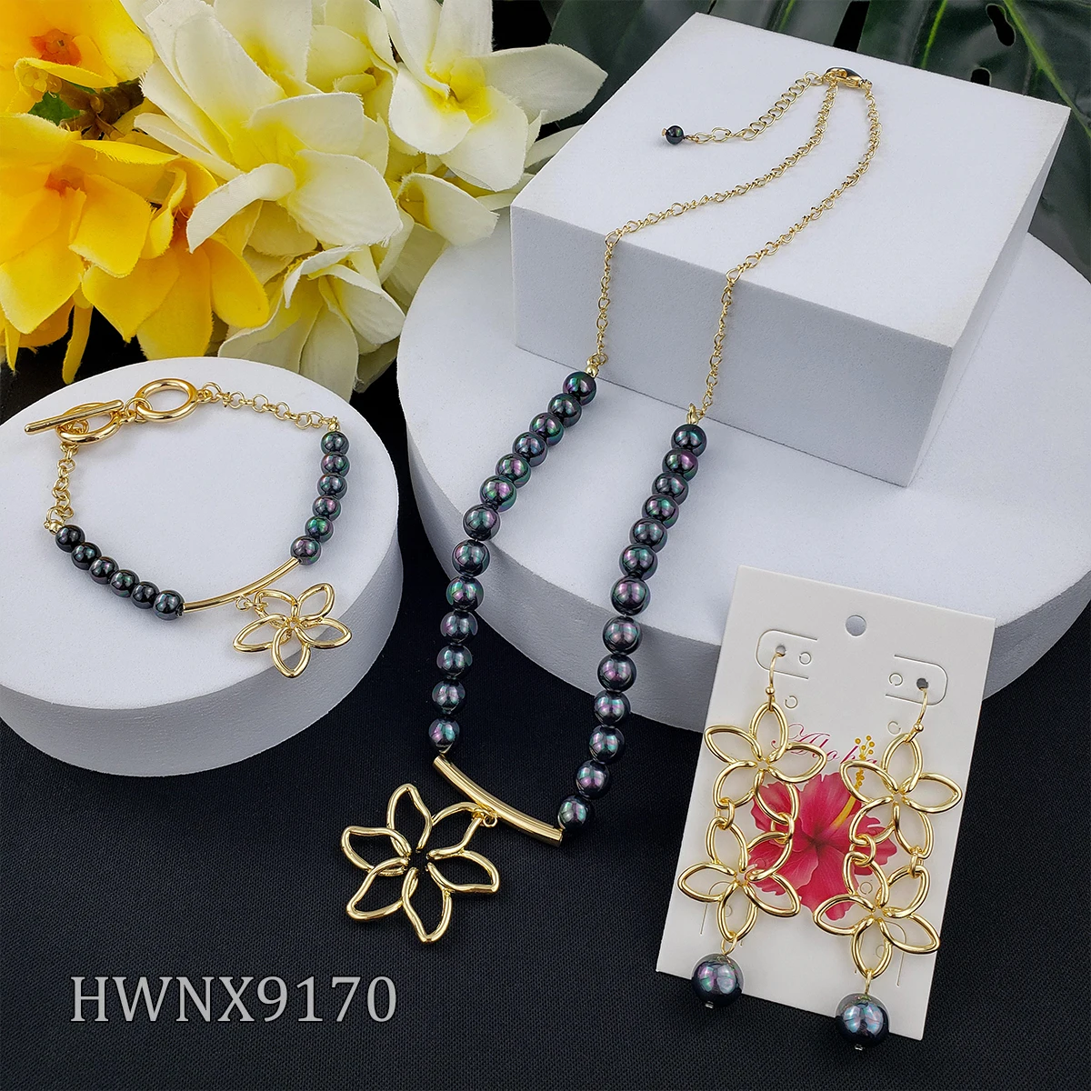 2023 New Hot Sale Hawaiian Necklace 3-pieces Set Fashion Flower Pendant Necklace Bracelet Earrings Set For Women Gift
2023 New Hot Sale Hawaiian Necklace 3-pieces Set Fashion Flower Pendant Necklace Bracelet Earrings Set For Women Gift