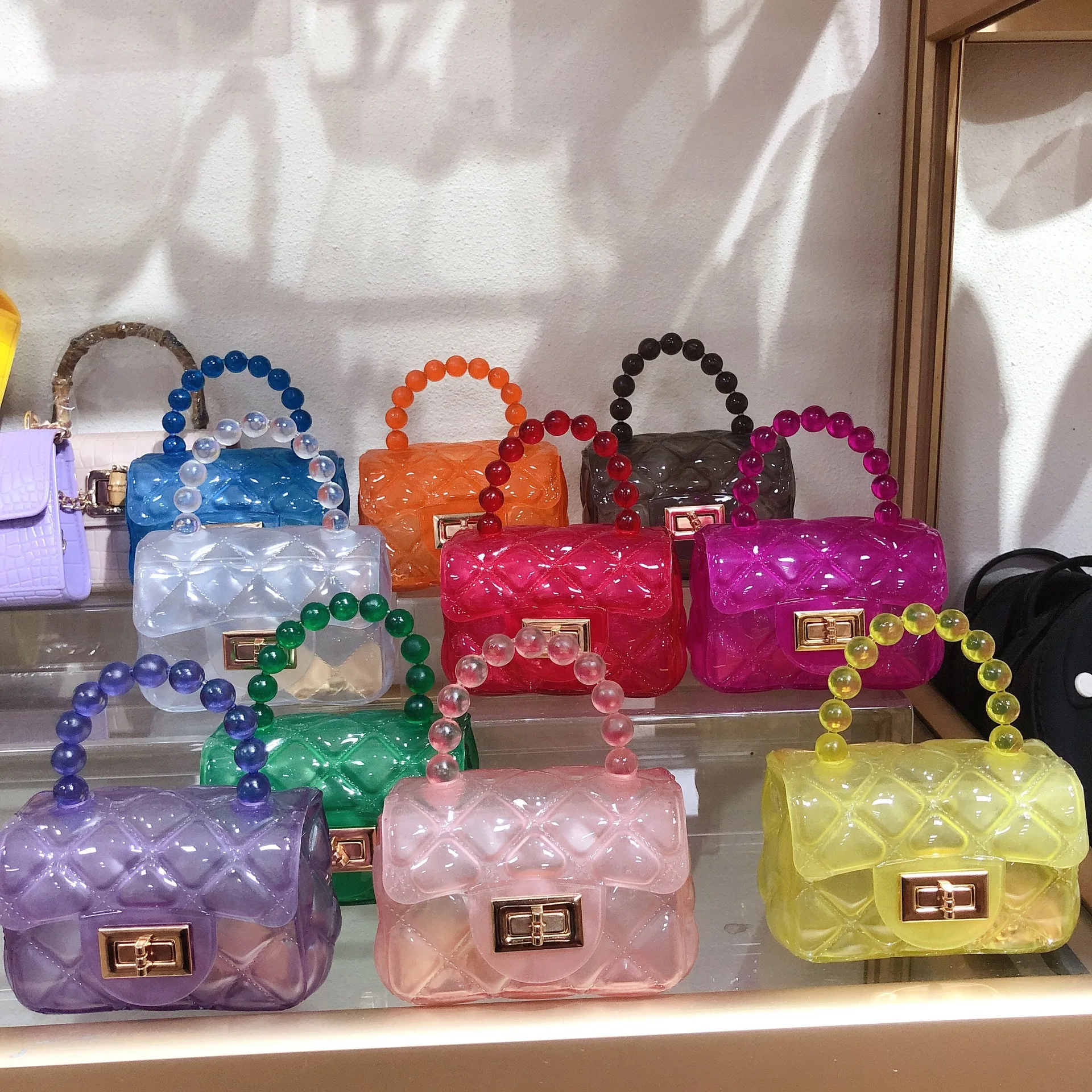 Ins Trendy Transparent Gradient Cheap Purse Kids Jelly Bag Small Clear Jelly Handbag For Little Girls 2021, 10 colors
Ins Trendy Transparent Gradient Cheap Purse Kids Jelly Bag Small Clear Jelly Handbag For Little Girls 2021, 10 colors