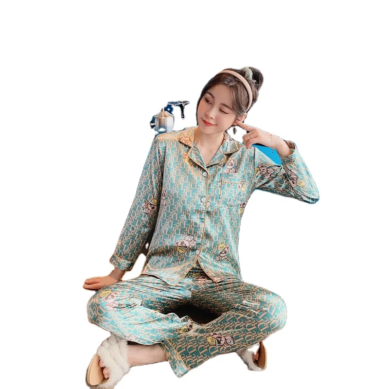 Wholesale luxury silk satin Pajamas long sleeve Printed fashion Pajamas Sleepwear for women, 4 colors
Wholesale luxury silk satin Pajamas long sleeve Printed fashion Pajamas Sleepwear for women, 4 colors