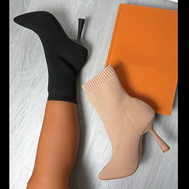 Autumn and winter pointed toe knit mid-tube boots women's thick heel flying woven stretch ankle boots socks boots, Customized color
Autumn and winter pointed toe knit mid-tube boots women's thick heel flying woven stretch ankle boots socks boots, Customized color