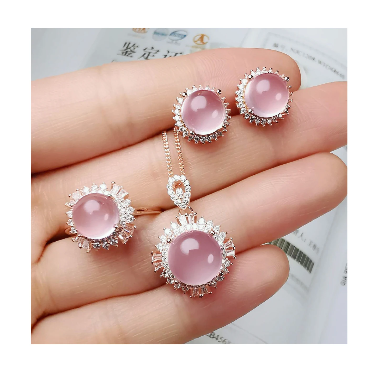 Full diamond net red hibiscus open ring box necklace pendant earring set gold plated jewelry filled Jewelry women
Full diamond net red hibiscus open ring box necklace pendant earring set gold plated jewelry filled Jewelry women