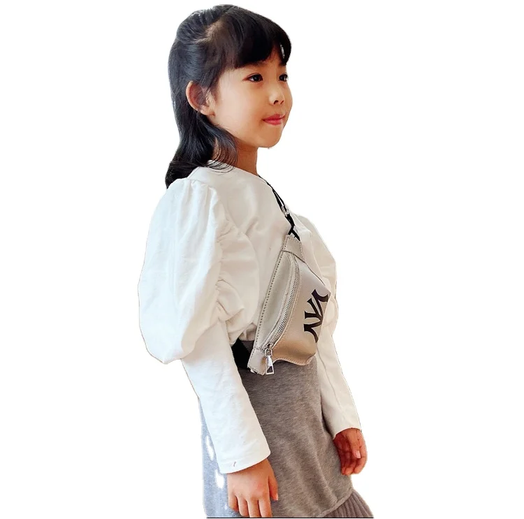 Korean new children's single shoulder bag cartoon children's zero wallet casual versatile waist bag letter boys and girls' messe, Customized color
Korean new children's single shoulder bag cartoon children's zero wallet casual versatile waist bag letter boys and girls' messe, Customized color