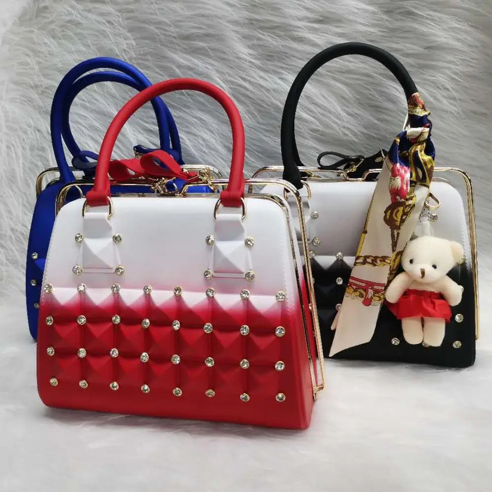 Trendy diamond luxury brand newest design casual women handbags tote shoulder hand bags with FREE cute bear and scarves
Trendy diamond luxury brand newest design casual women handbags tote shoulder hand bags with FREE cute bear and scarves