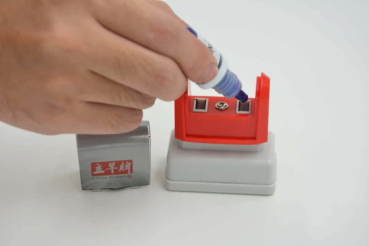 self-inking automatic date stampers