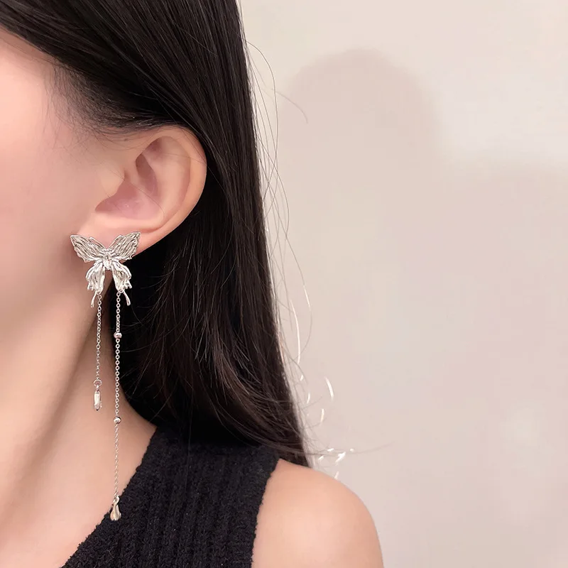 Fashion Dream Butterfly Mesh Rhinestone Ear Clip Temperament Pendant Earrings Jewelry For Women
Fashion Dream Butterfly Mesh Rhinestone Ear Clip Temperament Pendant Earrings Jewelry For Women