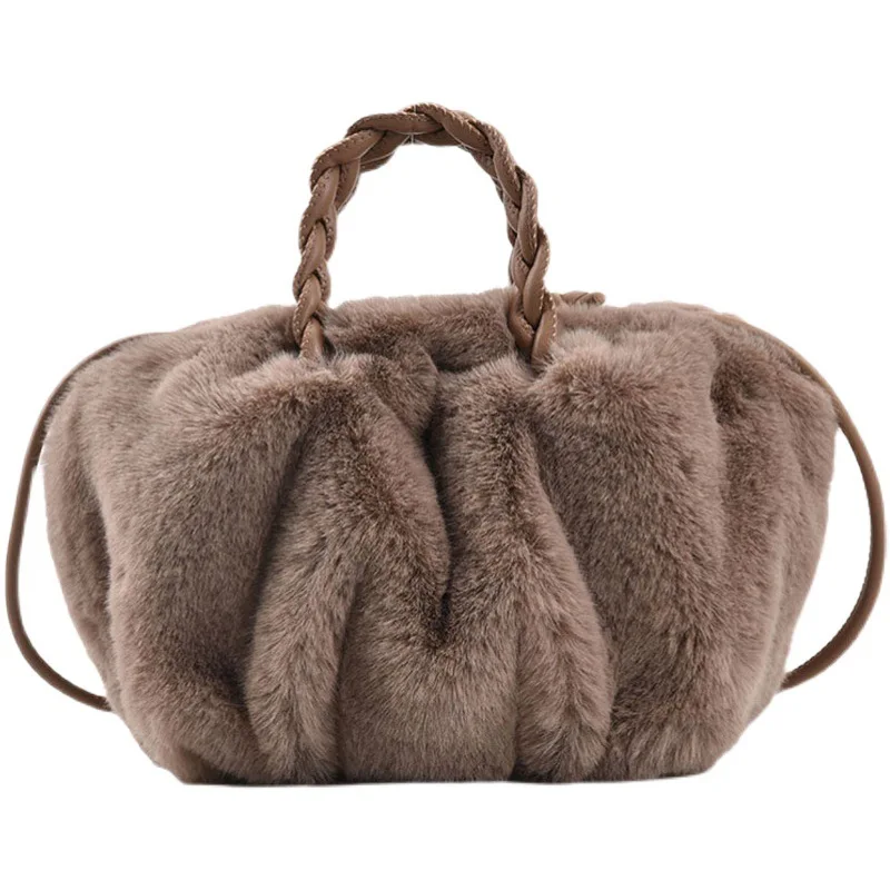 New design trendy fashion plush handbags for women popular luxury fur purses ladies hand bags
New design trendy fashion plush handbags for women popular luxury fur purses ladies hand bags