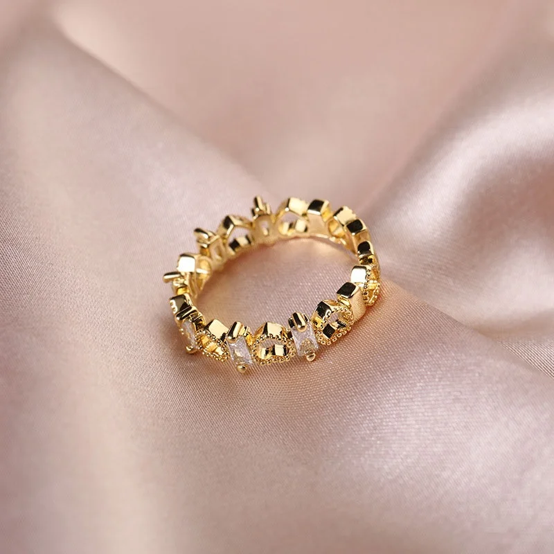 Stainless Steel Real 18K Gold Plated Zircon Heart Adjustable Ring Hollow Heart Open Finger Rings
Stainless Steel Real 18K Gold Plated Zircon Heart Adjustable Ring Hollow Heart Open Finger Rings