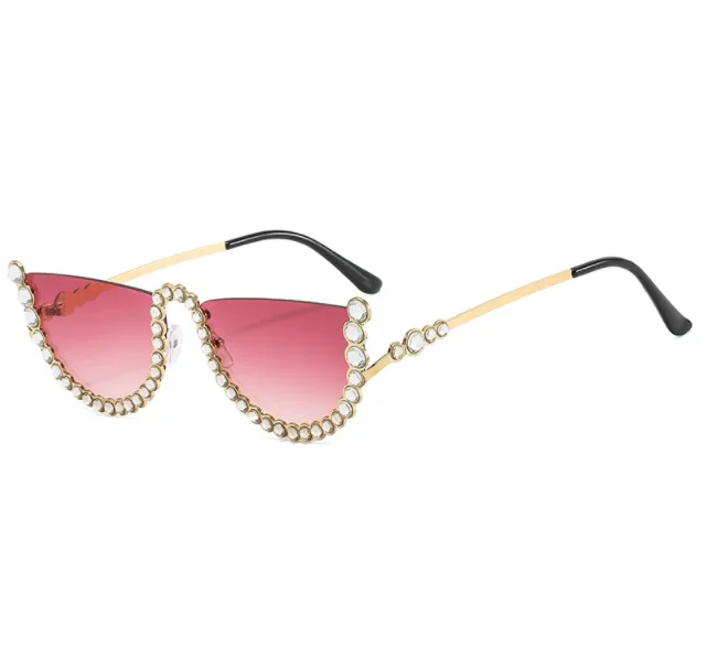 2022 new retro rhinestone women's sunglasses half frame metal diamond glasses custom Logo
2022 new retro rhinestone women's sunglasses half frame metal diamond glasses custom Logo