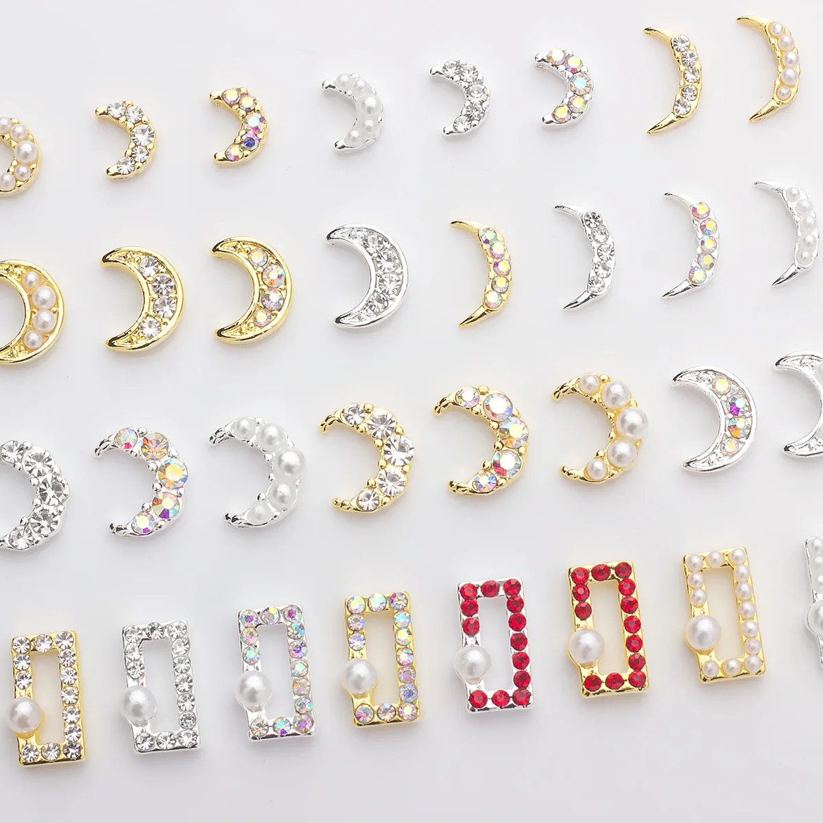 Japanese Style 3D Crescent Moon Nail Charm Gemstone Rhinestones for Nail Art Decorations DIY Alloy Manicure Jewelry Accessories
Japanese Style 3D Crescent Moon Nail Charm Gemstone Rhinestones for Nail Art Decorations DIY Alloy Manicure Jewelry Accessories