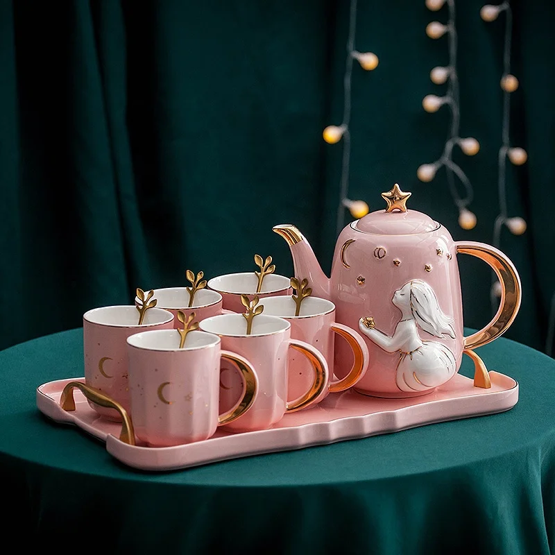 Wholesale High Quality Pink Household Light Luxury Ceramic Drinking Ware Cup Pot Pink Living Room Tea Set
Wholesale High Quality Pink Household Light Luxury Ceramic Drinking Ware Cup Pot Pink Living Room Tea Set