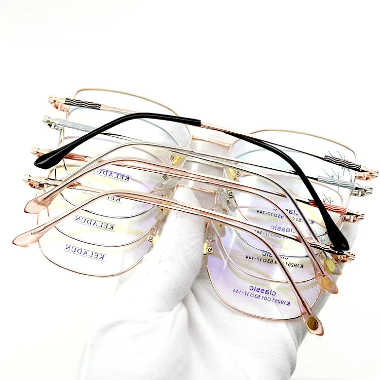 Designer Trendy Women Luxury Frame Glasses Optical Cat Eye Protection Glass Metal Gold Frames Eyewears, Custom color
Designer Trendy Women Luxury Frame Glasses Optical Cat Eye Protection Glass Metal Gold Frames Eyewears, Custom color