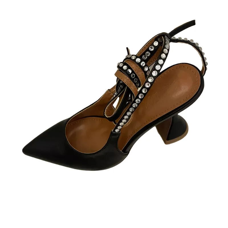 Factory Wholesale Ladies Sandals Pointed Toe Trendy Rhinestone Strap High Heel Ladies Elegant Sandals
Factory Wholesale Ladies Sandals Pointed Toe Trendy Rhinestone Strap High Heel Ladies Elegant Sandals