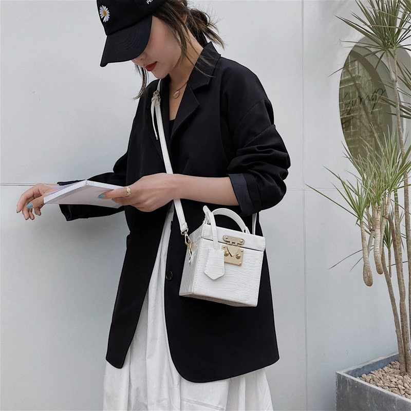 fashion women purse new style crocodile pattern box shoulder bag ladies crossbody handbags
fashion women purse new style crocodile pattern box shoulder bag ladies crossbody handbags