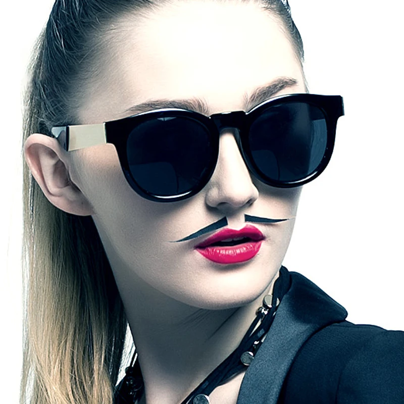 2021 wholesale custom men and women sun glasses fashion brand designer vintage sun glasses UV cheap driving shades
2021 wholesale custom men and women sun glasses fashion brand designer vintage sun glasses UV cheap driving shades