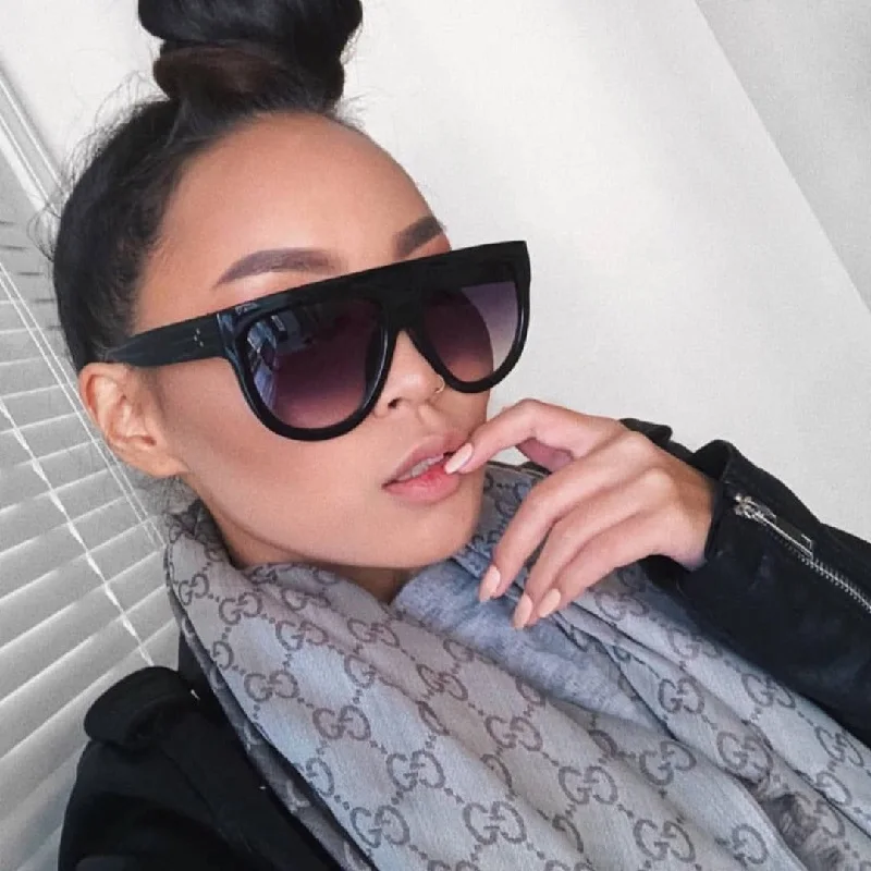 Flat Top Oversized Women Sunglasses Retro Shape Luxy Brand Design Big Frame Rivet Shades Sunglasses Women UV400 Eyewear
Flat Top Oversized Women Sunglasses Retro Shape Luxy Brand Design Big Frame Rivet Shades Sunglasses Women UV400 Eyewear