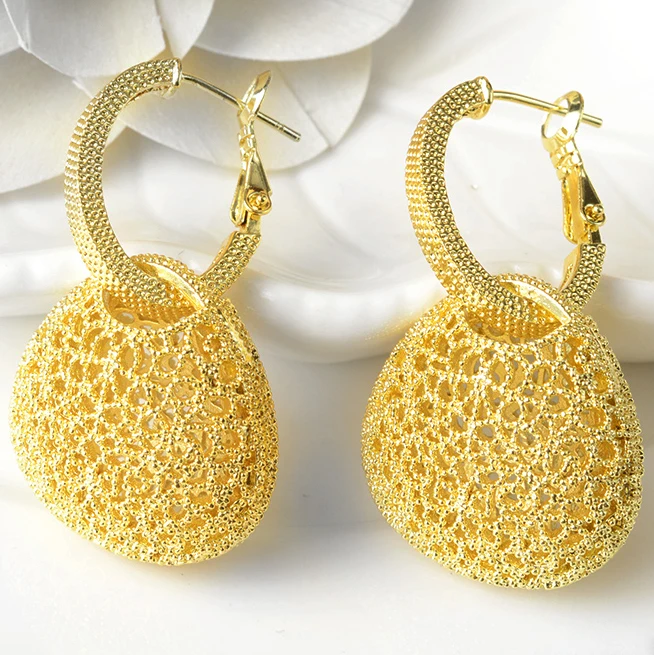 2021 Fashion New Copper Jewelry For Women Earrings High Quality Classic Romantic For Wedding Party Anniversary
2021 Fashion New Copper Jewelry For Women Earrings High Quality Classic Romantic For Wedding Party Anniversary